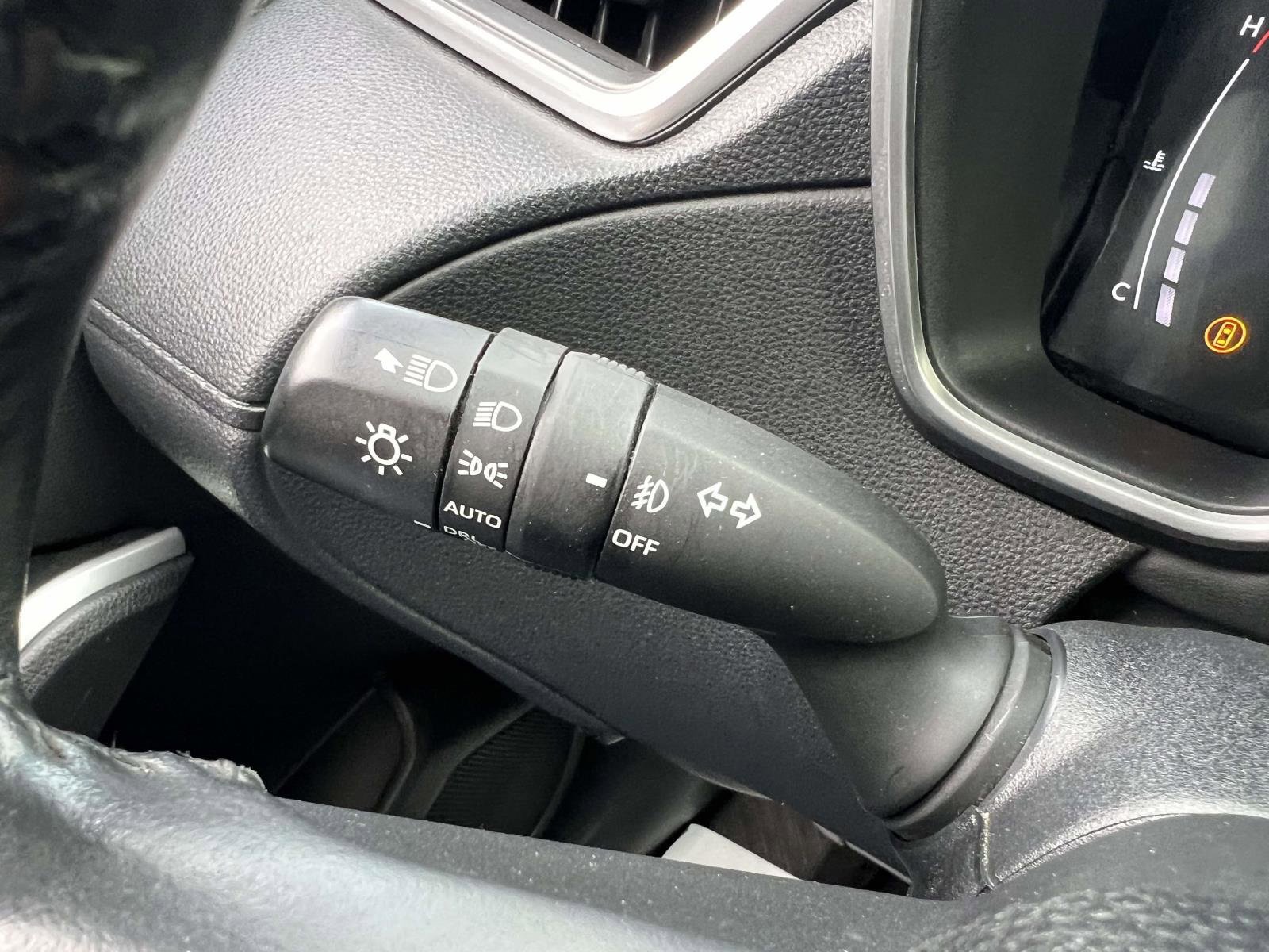 Used 2024 Toyota Corolla Cross XLE image 29