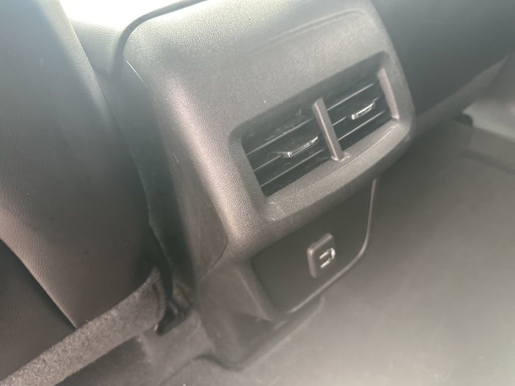 Used 2019 Chevrolet Equinox Premier AWD/4WD image 24