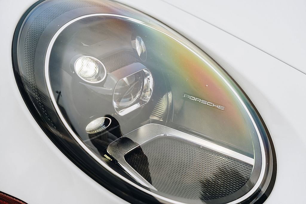 Used 2024 Porsche 911 Targa 4 w/ Premium Package image 14