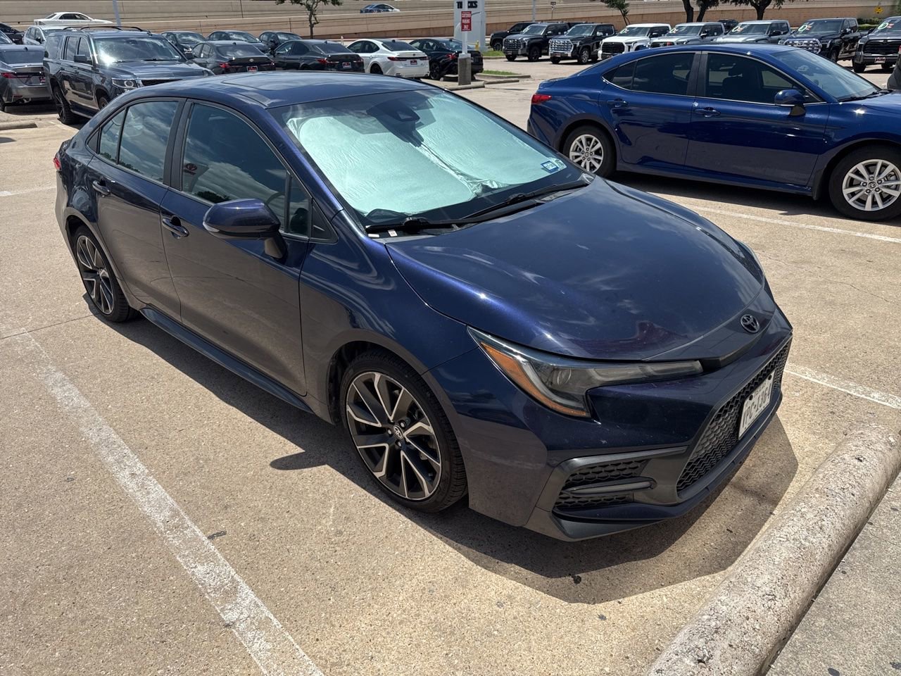 Used 2020 Toyota Corolla SE w/ SE Premium Package FWD image 11