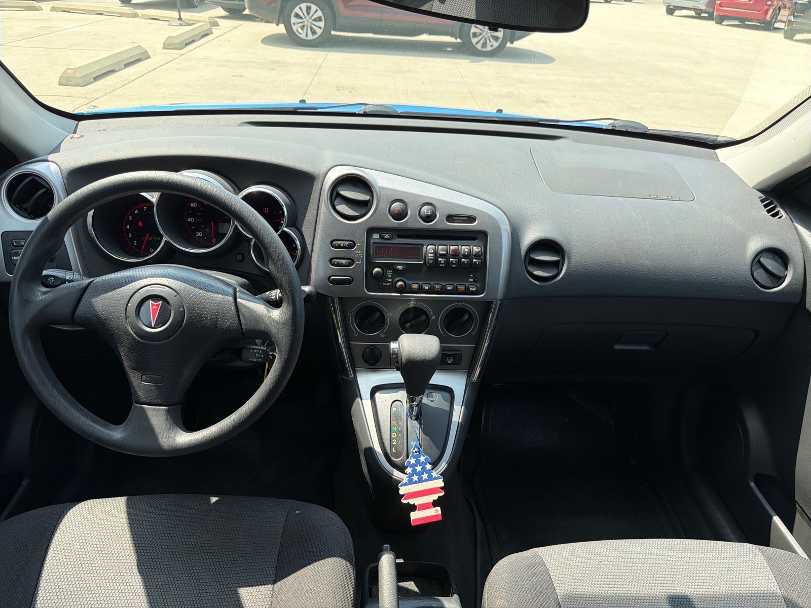 Used 2008 Pontiac Vibe w/ Preferred Package FWD image 21