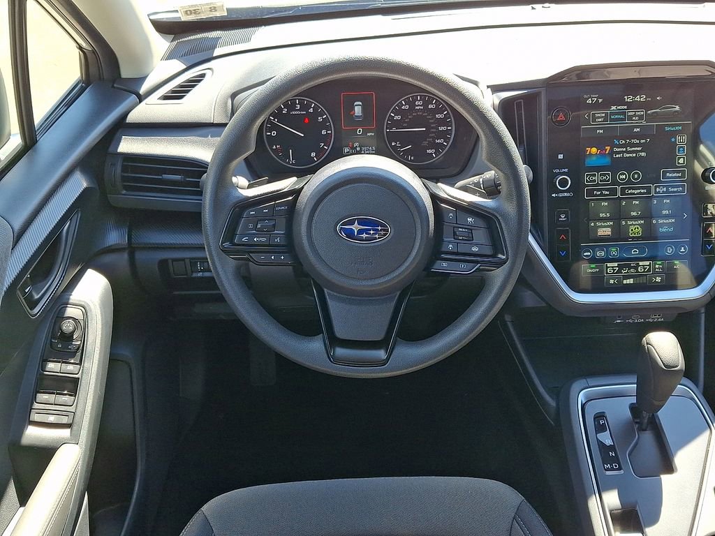 Used 2025 Subaru Crosstrek 2.0i Premium image 11
