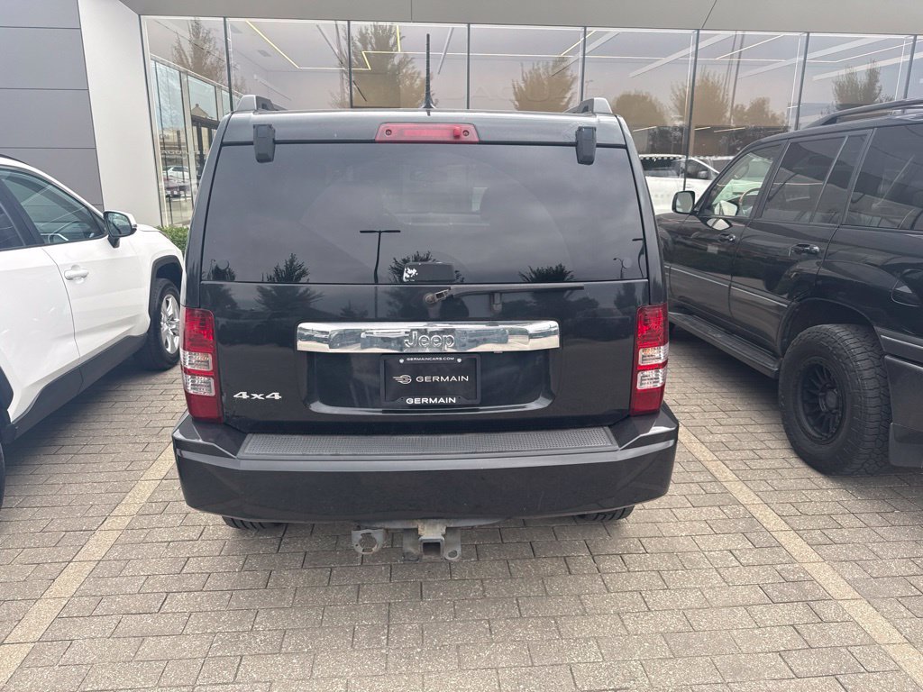 Used 2012 Jeep Liberty Sport AWD/4WD image 6