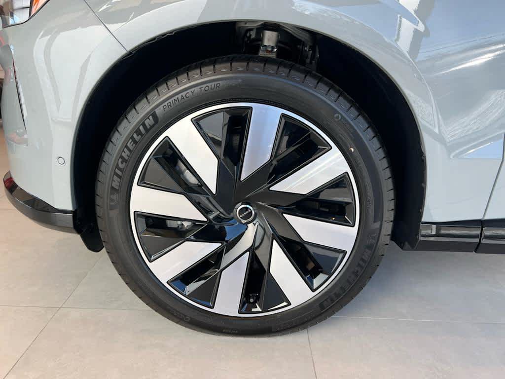 New 2026 Volvo EX90 Plus AWD/4WD image 7