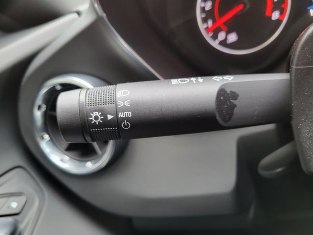 Used 2021 Chevrolet Camaro LT w/ RS Package image 29