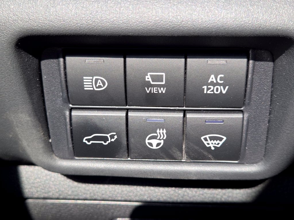 Used 2022 Toyota Highlander Platinum AWD/4WD image 18