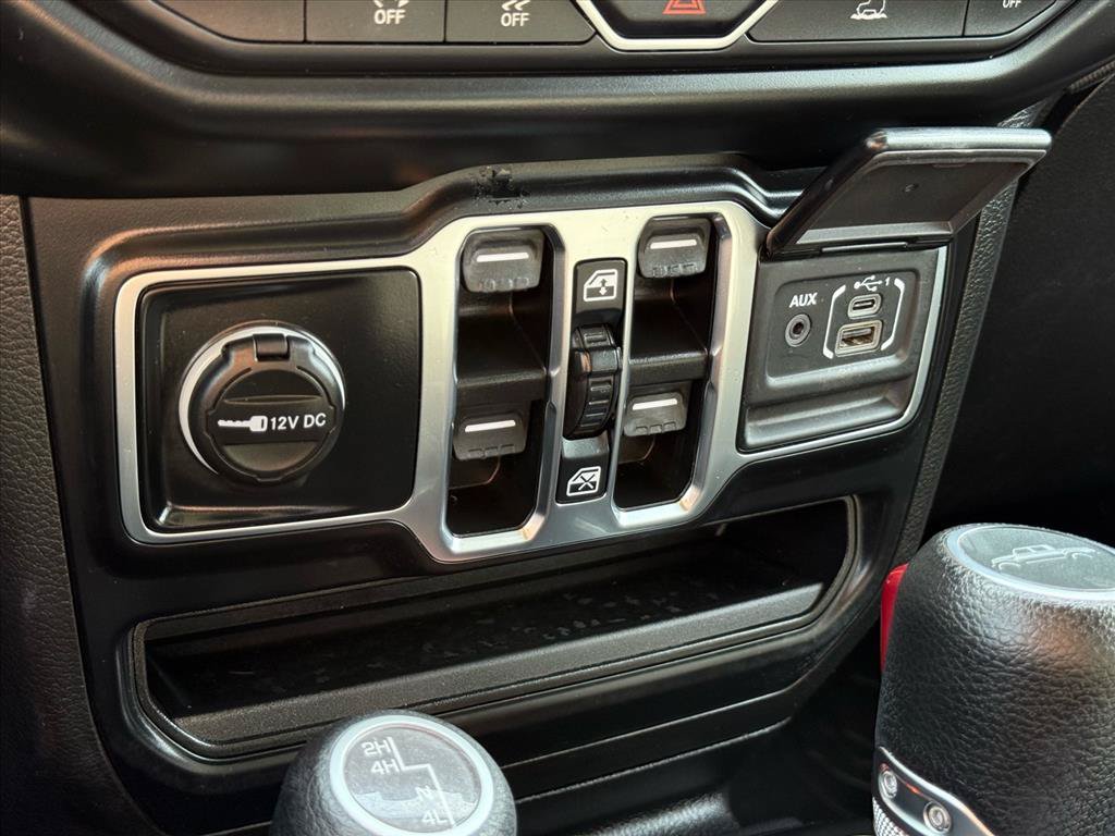 Used 2021 Jeep Gladiator Sport AWD/4WD image 27