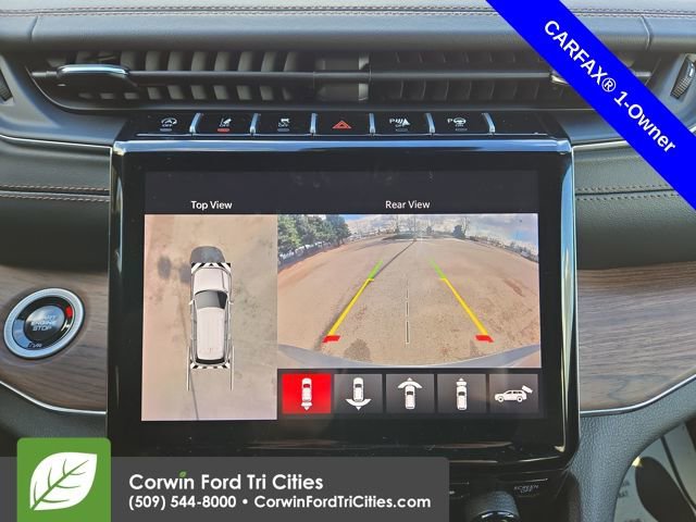 Used 2024 Jeep Grand Cherokee Summit AWD/4WD image 26
