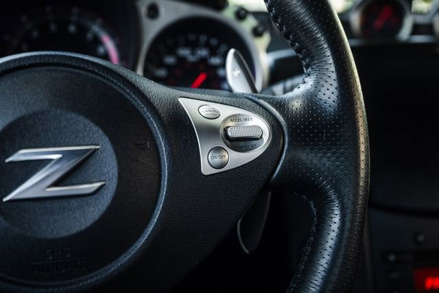 Used 2009 Nissan 370Z Touring w/ Sport Pkg image 61