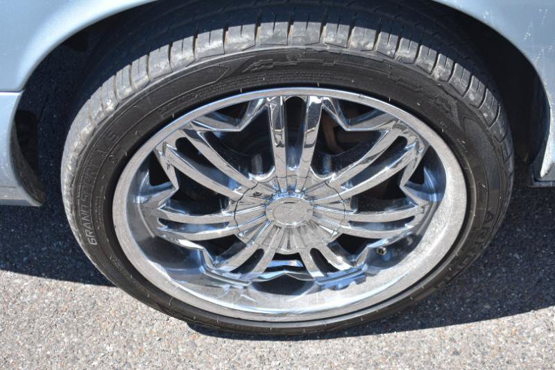 Used 2010 Mercury Grand Marquis LS RWD image 9