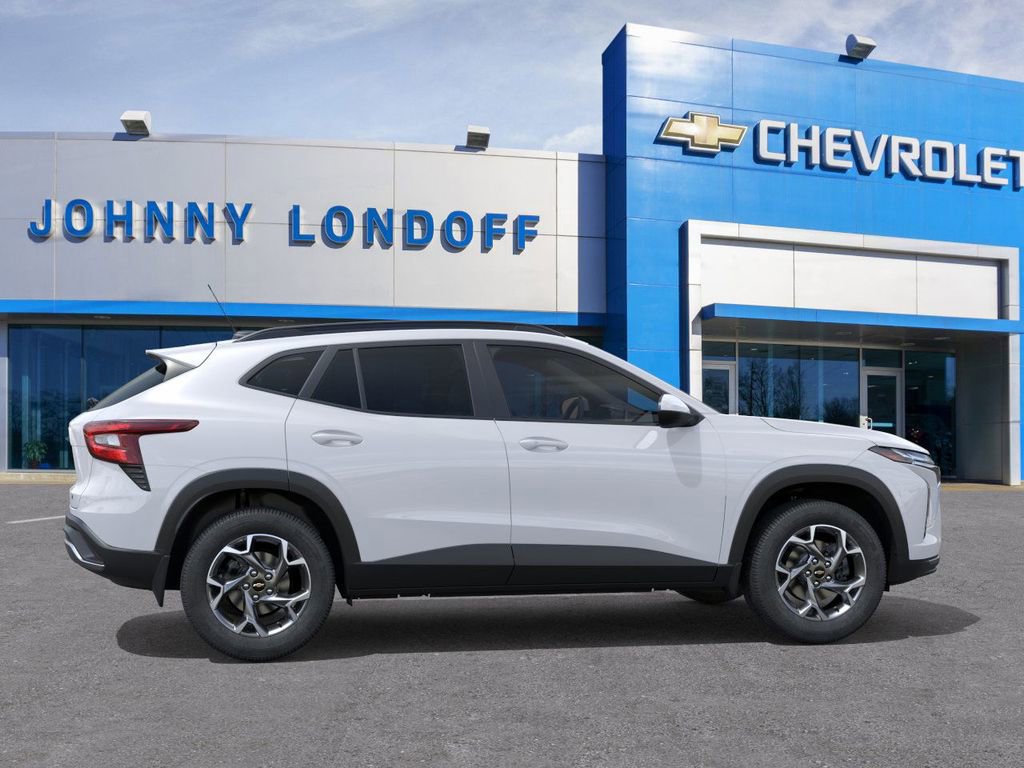 New 2026 Chevrolet Trax LT w/ Driver Confidence Package image 5