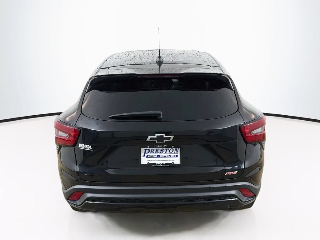 Used 2024 Chevrolet Trax RS FWD image 6