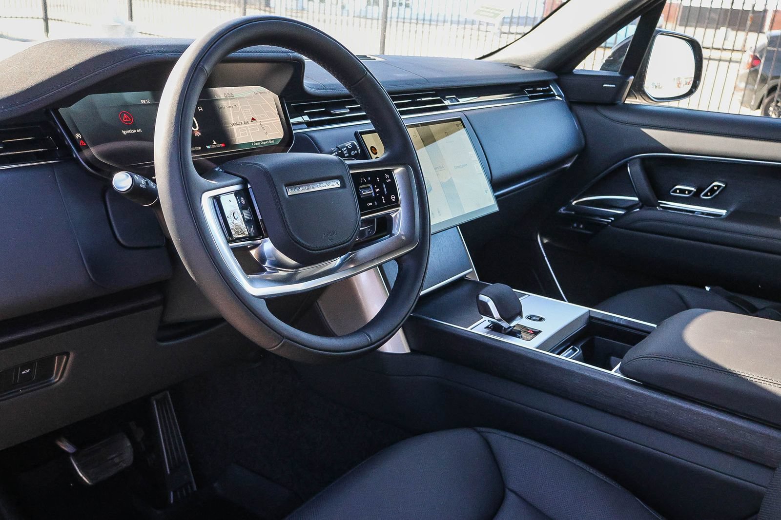New 2026 Land Rover Range Rover SE AWD/4WD image 28