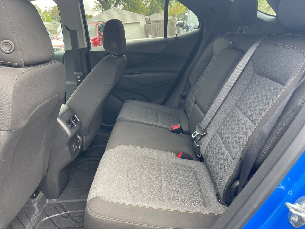 Certified 2024 Chevrolet Equinox LT w/ LPO, Floor Liner Package image 17