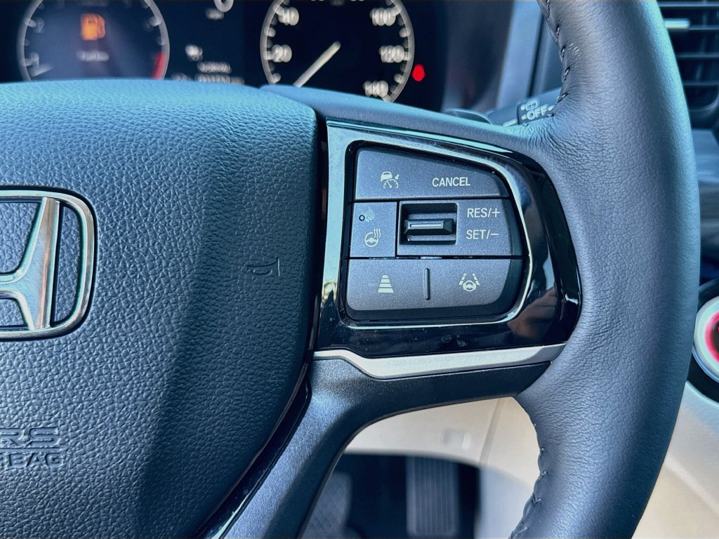 Used 2026 Honda Odyssey Elite image 20