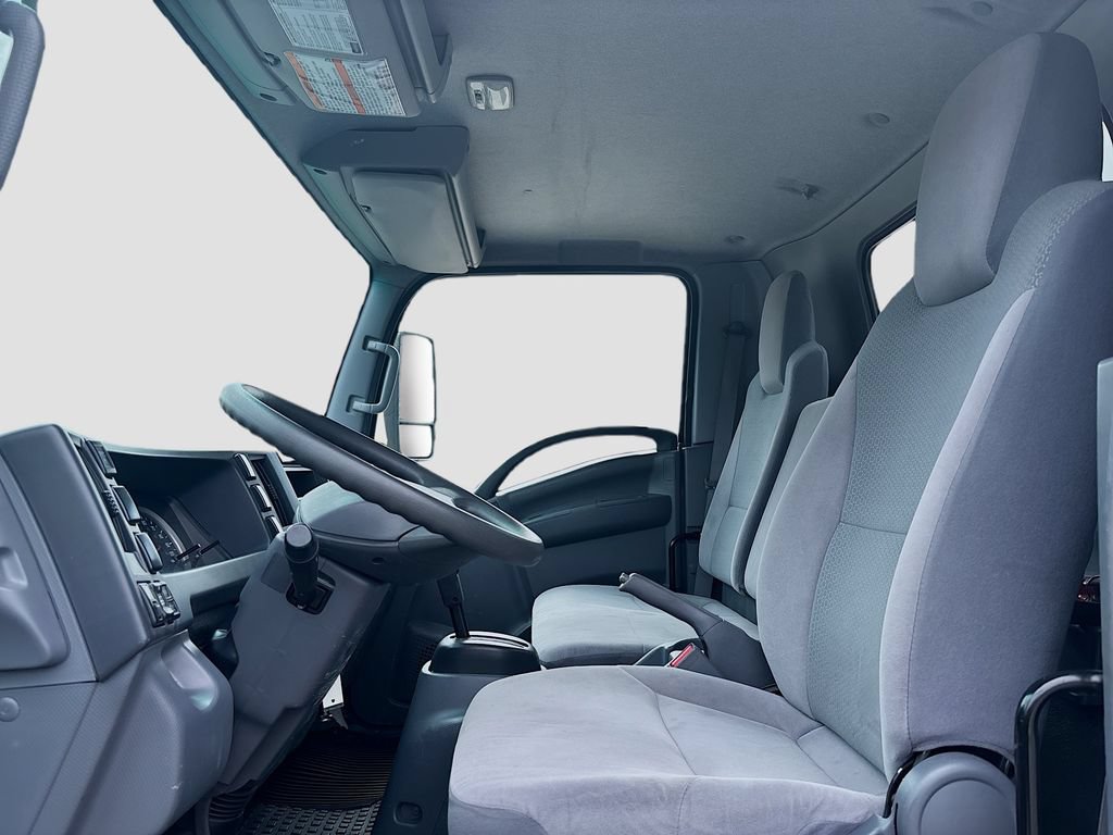 Used 2019 Isuzu NQR RWD image 39