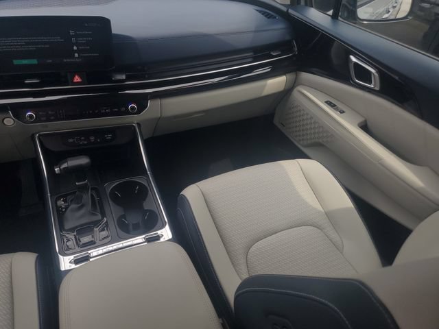 Certified 2025 Kia Carnival SX Prestige FWD image 20