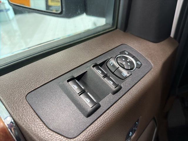 Used 2016 Ford F150 King Ranch w/ Equipment Group 601A Luxury AWD/4WD image 12