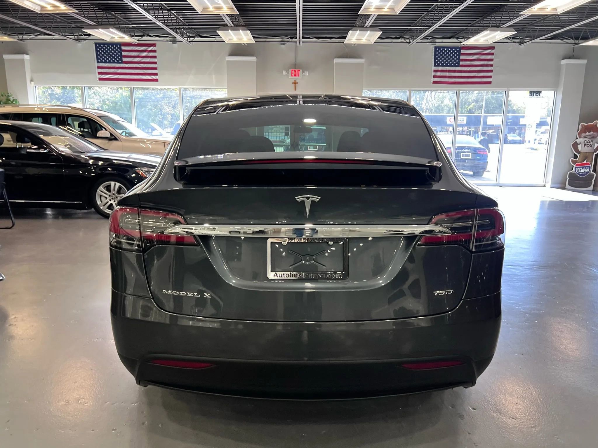 Used 2017 Tesla Model X 75D image 6