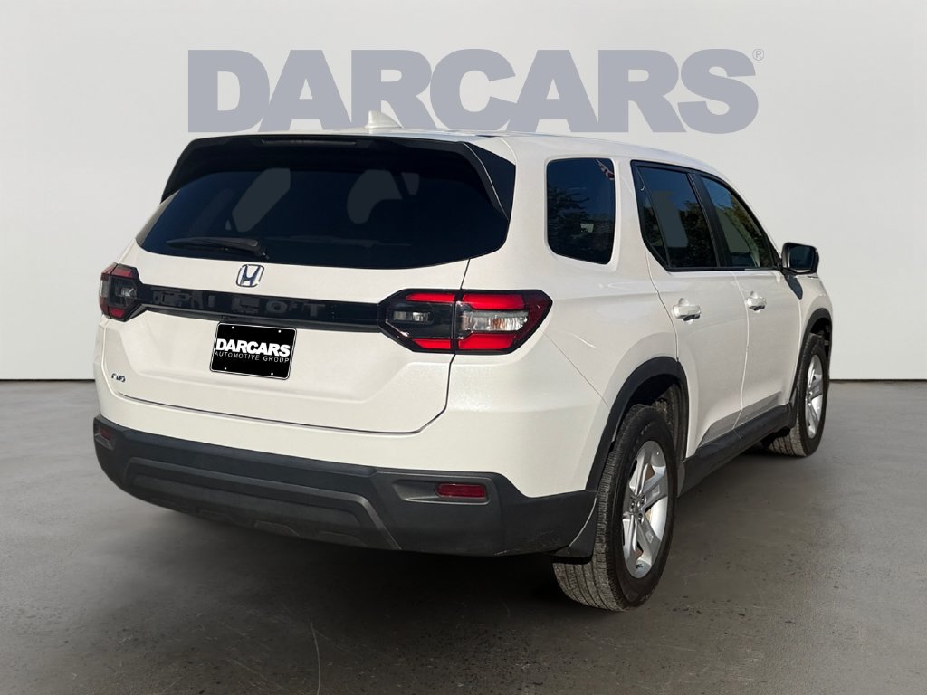 Used 2023 Honda Pilot LX image 7
