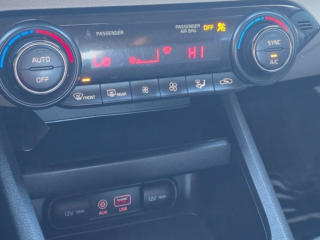 Used 2019 Kia Forte LXS FWD image 32
