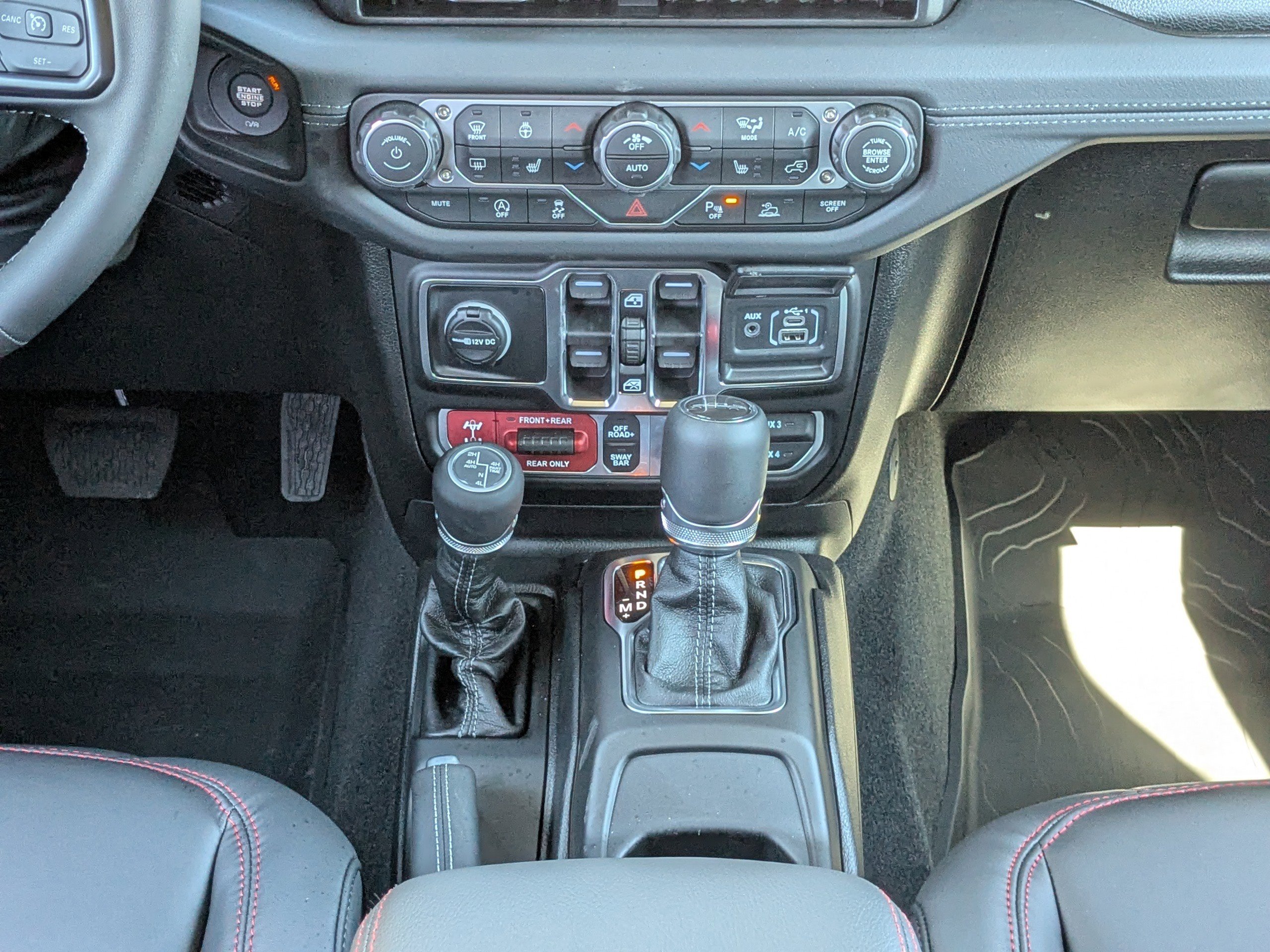 New 2026 Jeep Gladiator Rubicon AWD/4WD image 18
