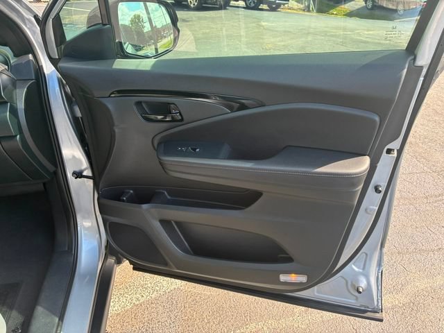 Used 2023 Honda Passport Elite image 20
