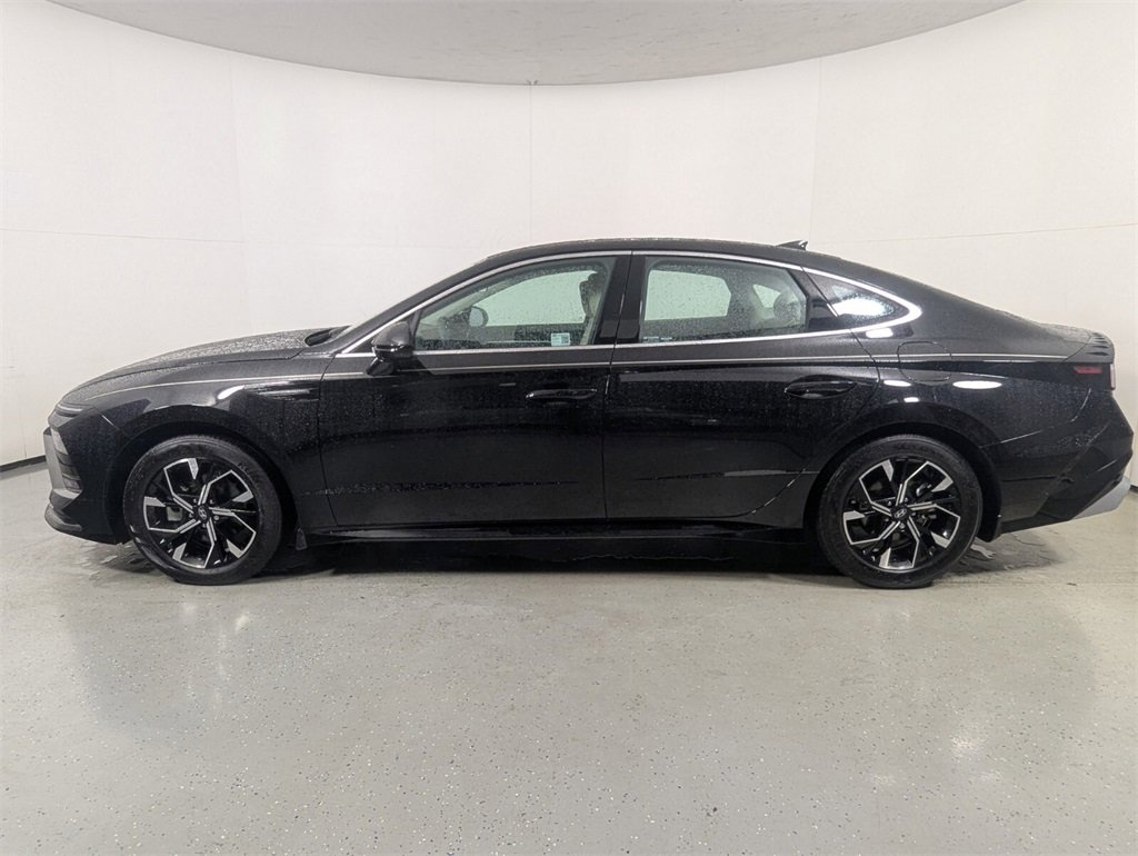 Certified 2025 Hyundai Sonata SEL image 4