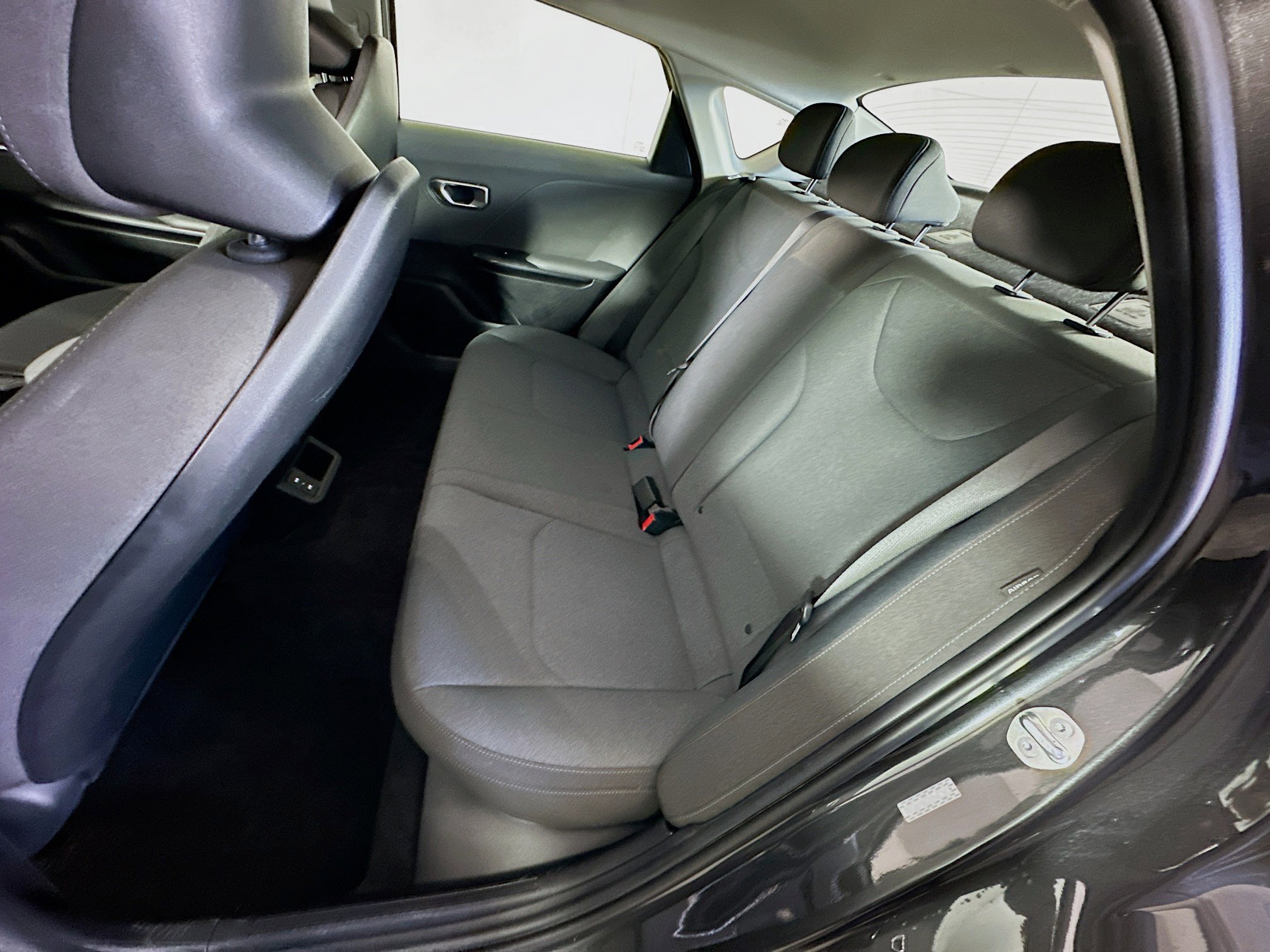 Used 2025 Kia K4 LXS image 26