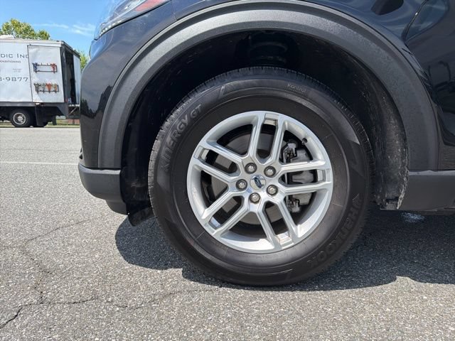 Used 2026 Ford Explorer Active AWD/4WD image 26