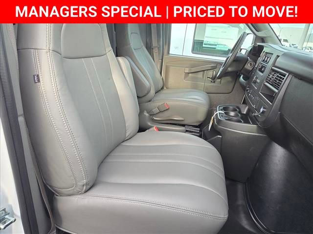 New 2025 Chevrolet Express 2500 w/ Driver Convenience Package RWD image 32