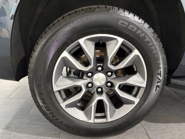 Used 2021 Chevrolet Suburban LT AWD/4WD image 24