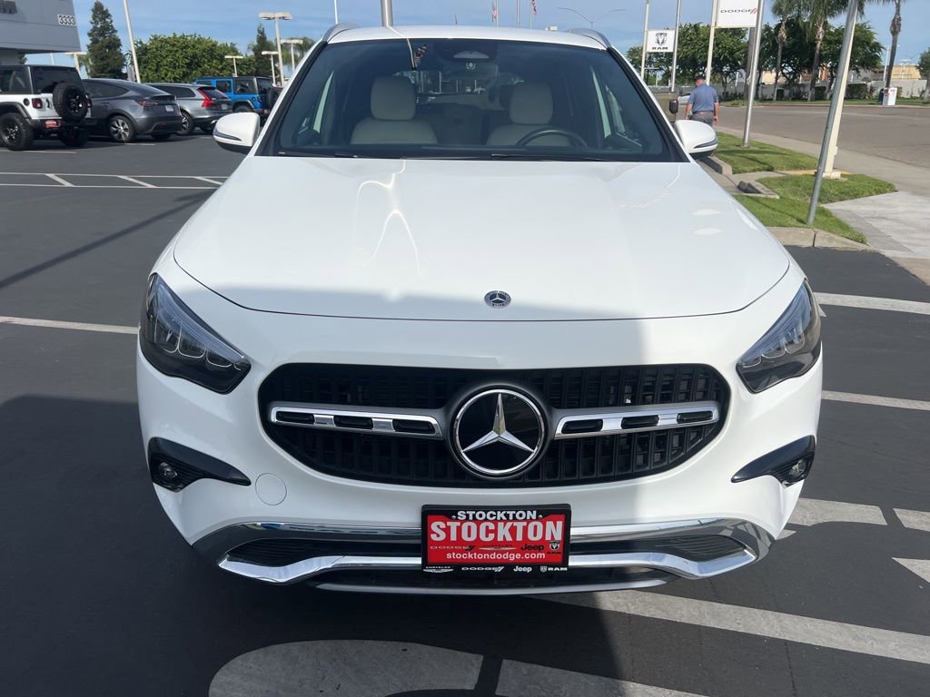 Used 2025 Mercedes-Benz GLA 250 4MATIC image 8