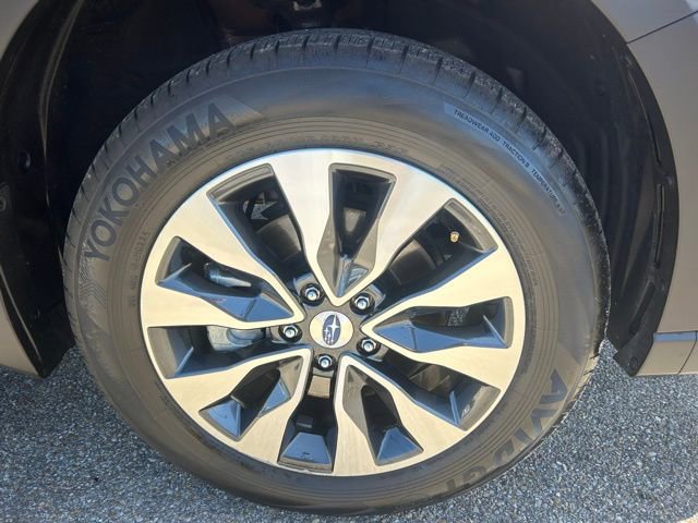 Used 2025 Subaru Outback Touring image 9