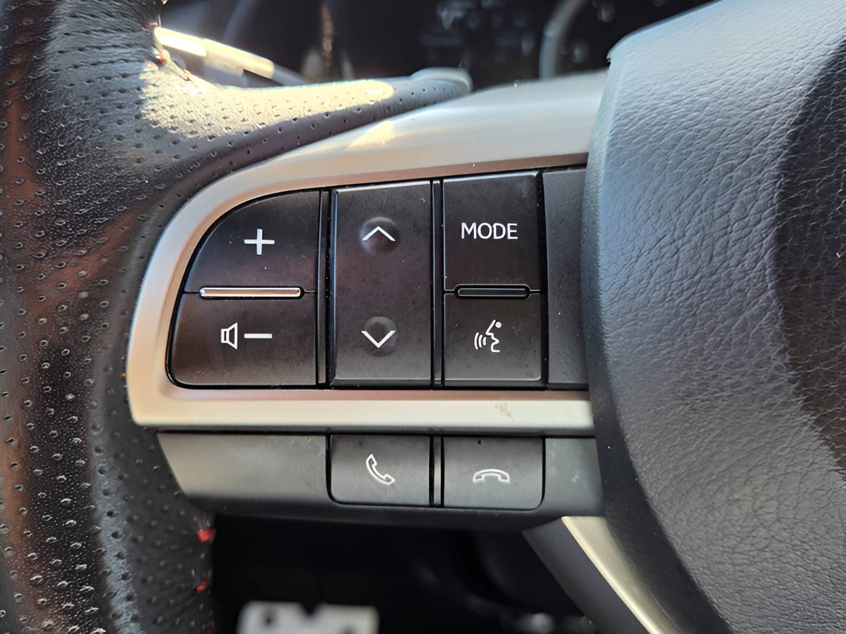 Certified 2022 Lexus RX 350 F Sport w/ Accessory Package AWD/4WD image 24