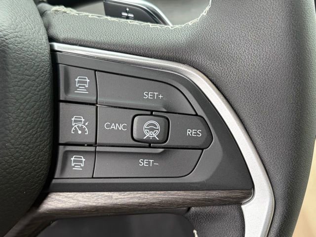 New 2026 Jeep Grand Cherokee Limited AWD/4WD image 19