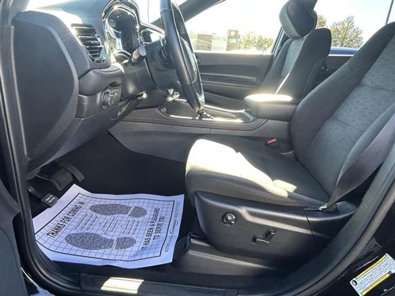 Used 2025 Dodge Durango GT image 13