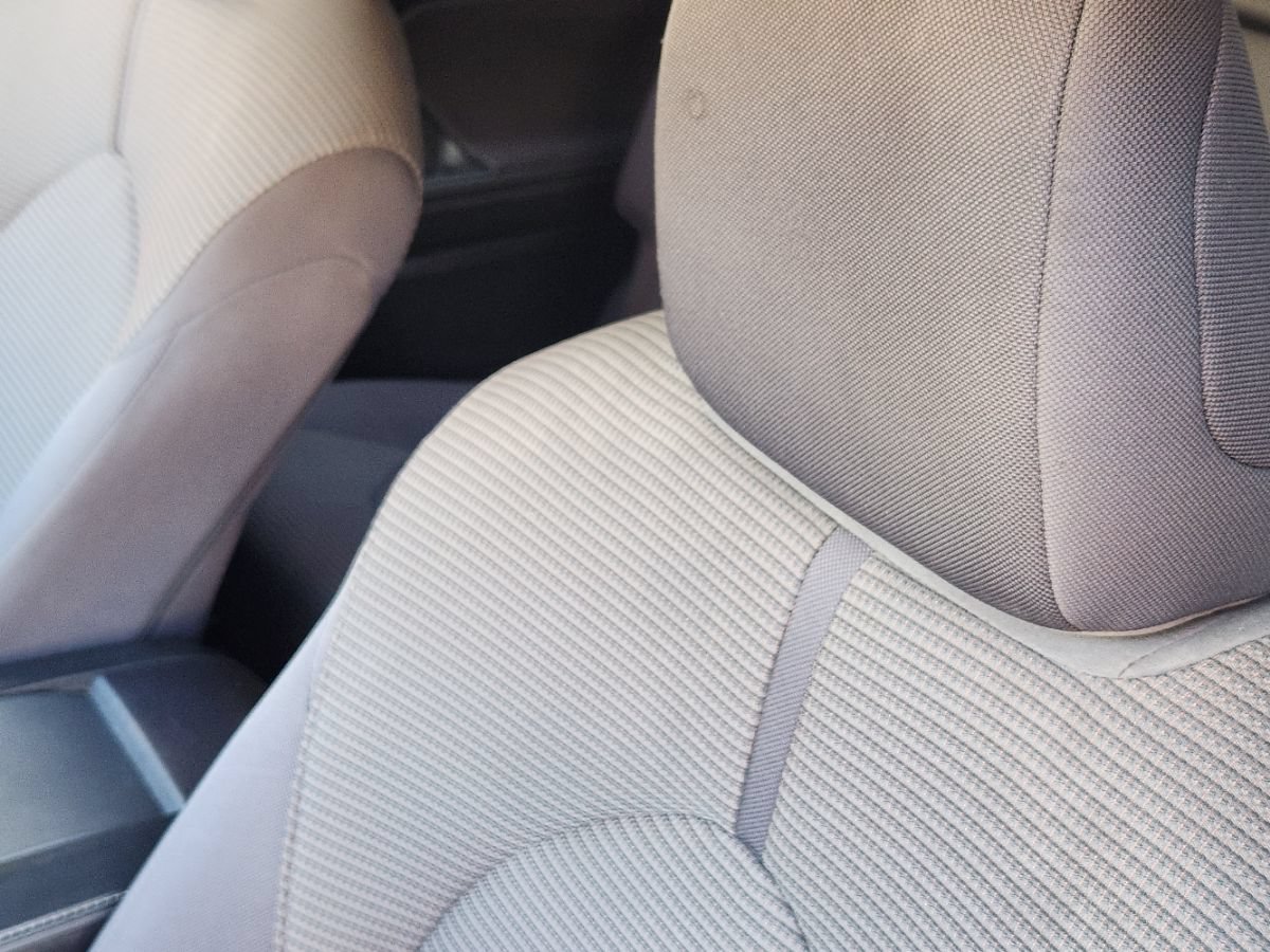 Used 2022 Toyota Highlander L FWD image 32