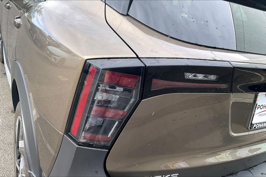 Certified 2025 Nissan Kicks SV image 22