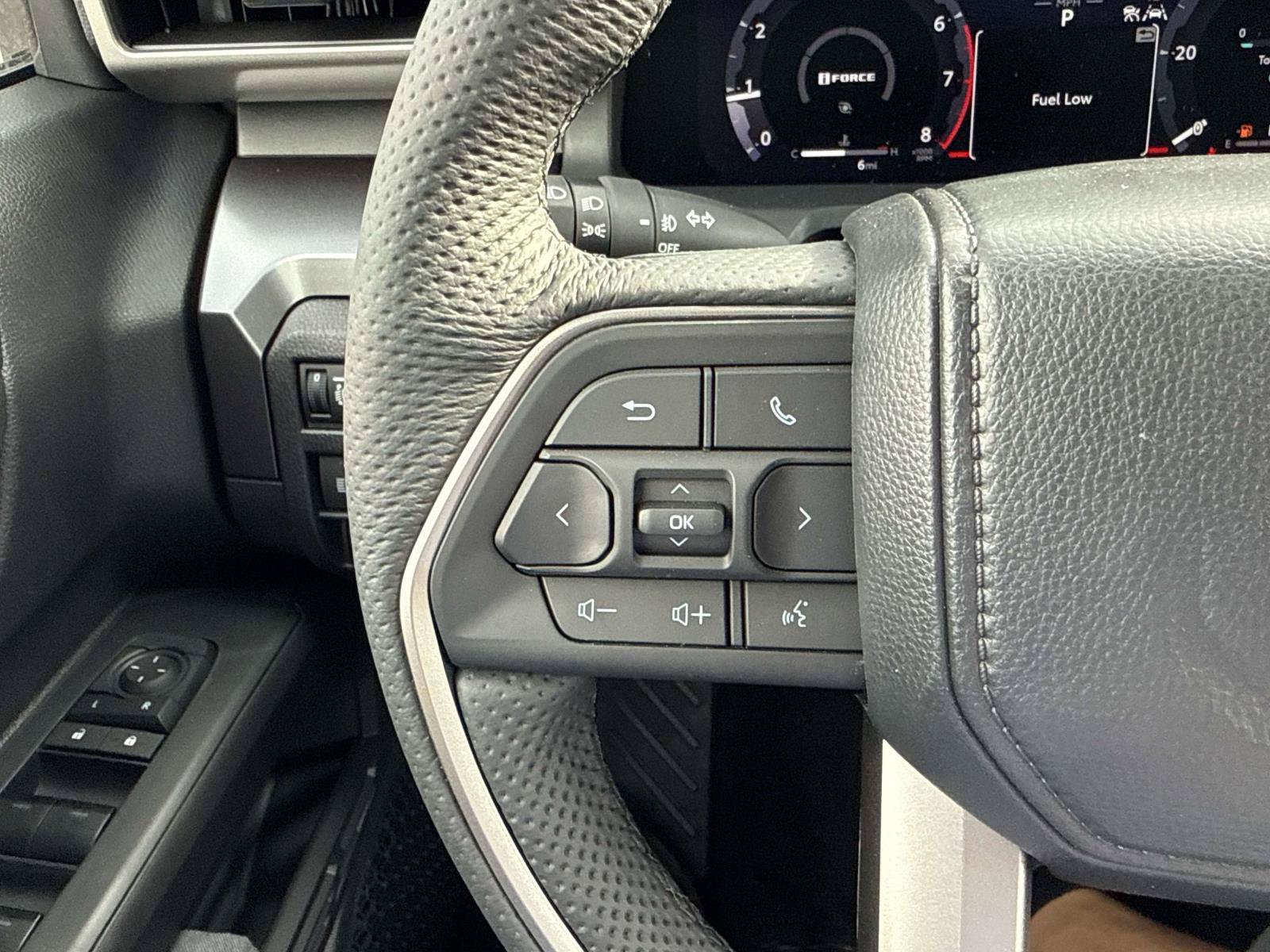 New 2026 Toyota Tacoma TRD Off-Road w/ TRD Off Road Premium Package AWD/4WD image 21