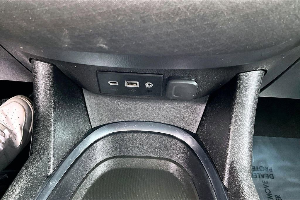 Used 2023 Chevrolet Malibu LT FWD image 27