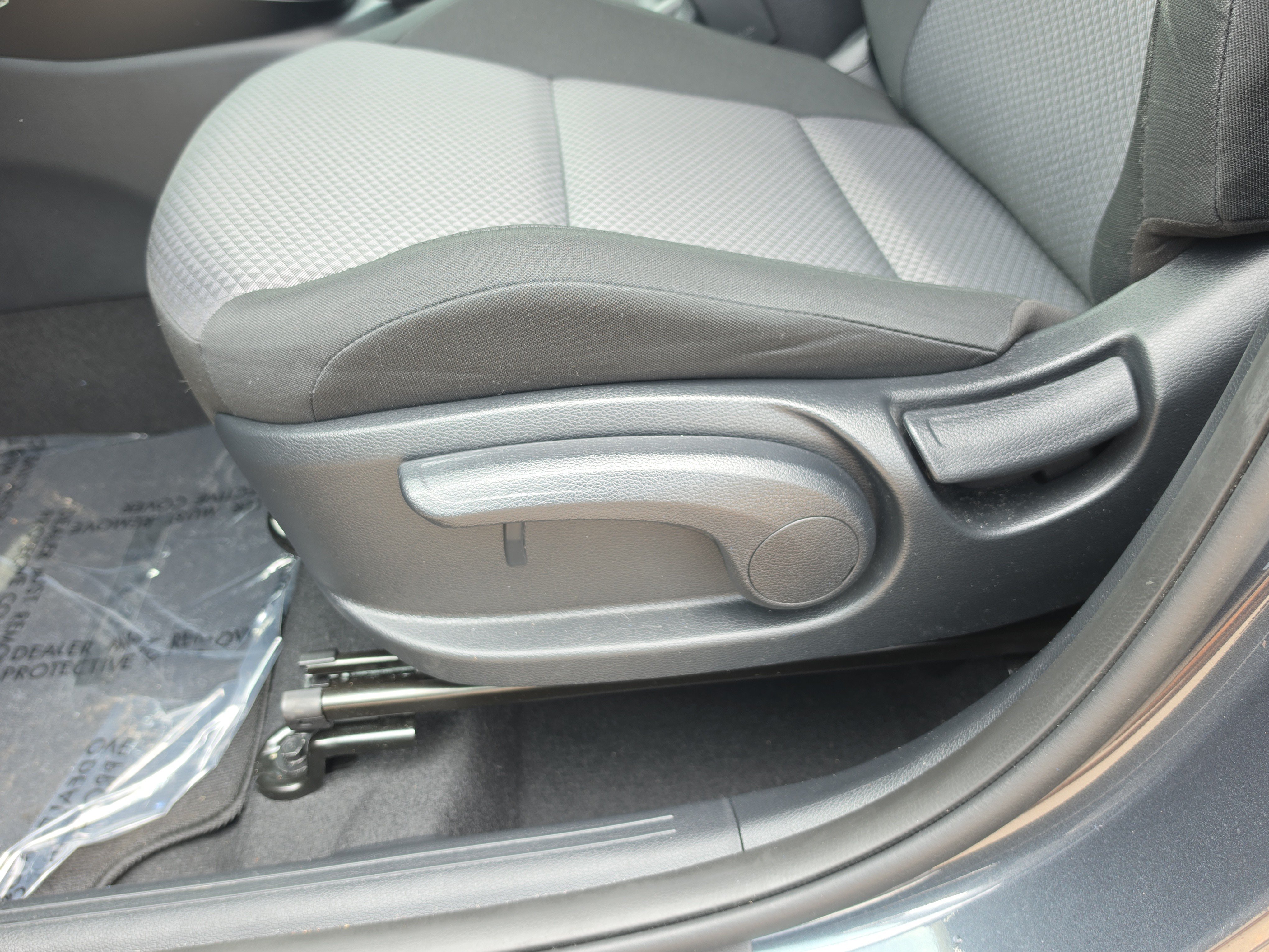 Certified 2025 Kia Soul LX FWD image 20