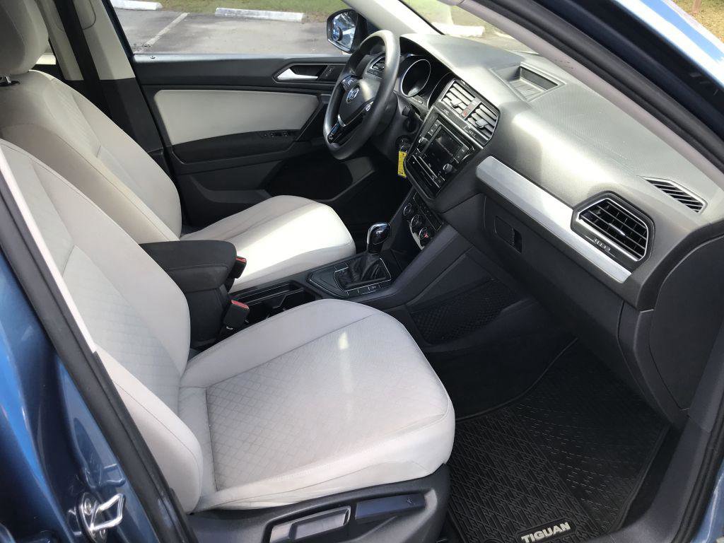 Used 2019 Volkswagen Tiguan S w/ Driver Assistance Package image 9