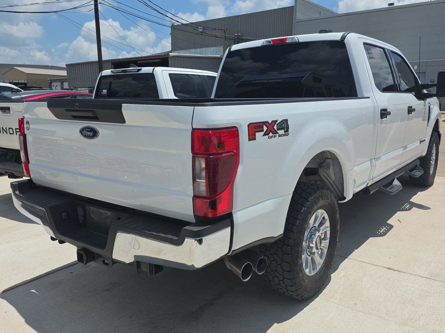 Used 2022 Ford F250 XLT w/ FX4 Off-Road Package AWD/4WD image 7