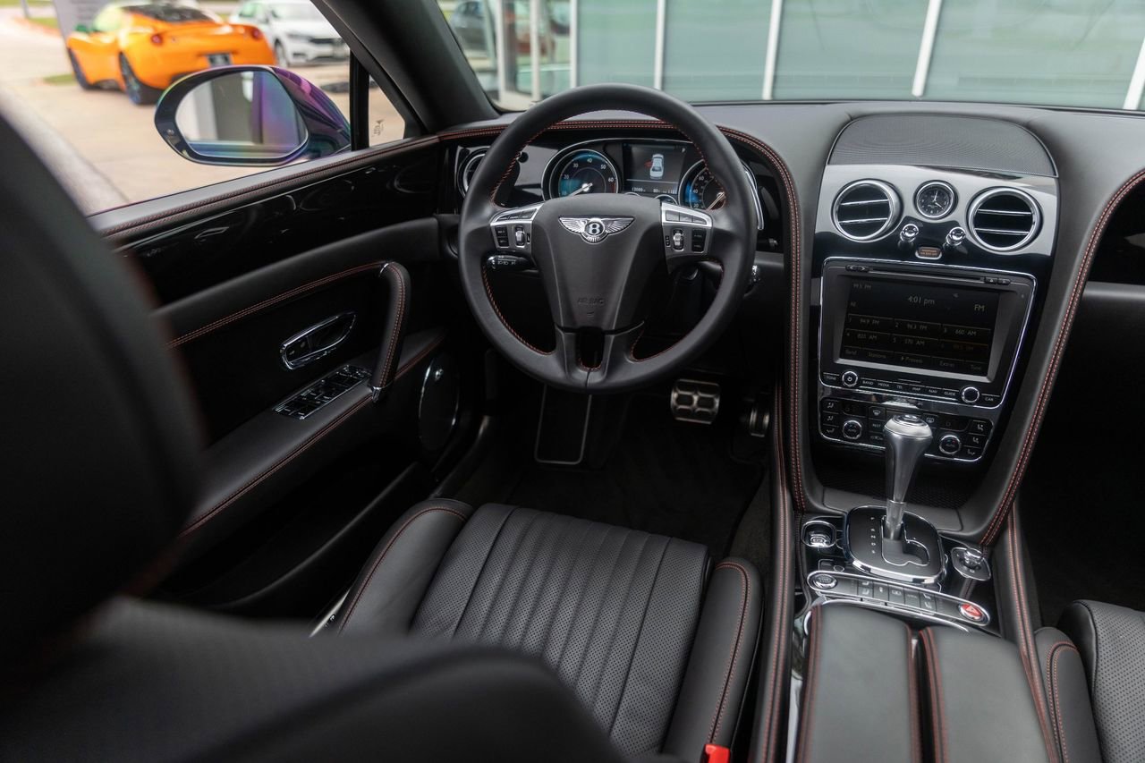 Used 2018 Bentley Flying Spur S V8 AWD/4WD image 45