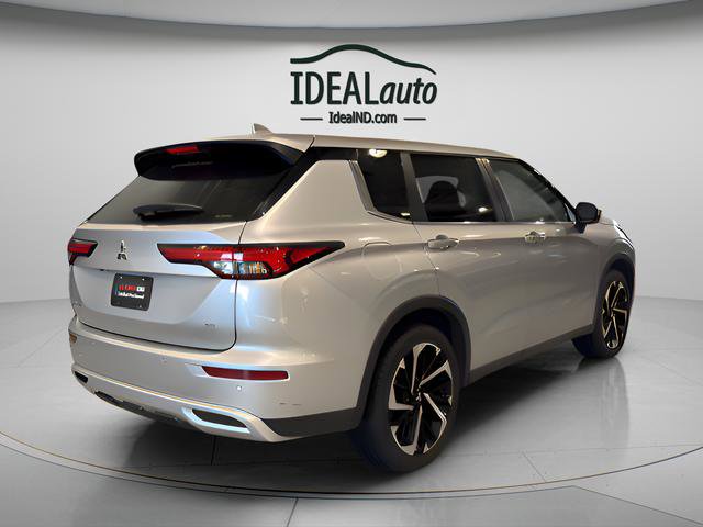 Used 2024 Mitsubishi Outlander SE AWD/4WD image 8