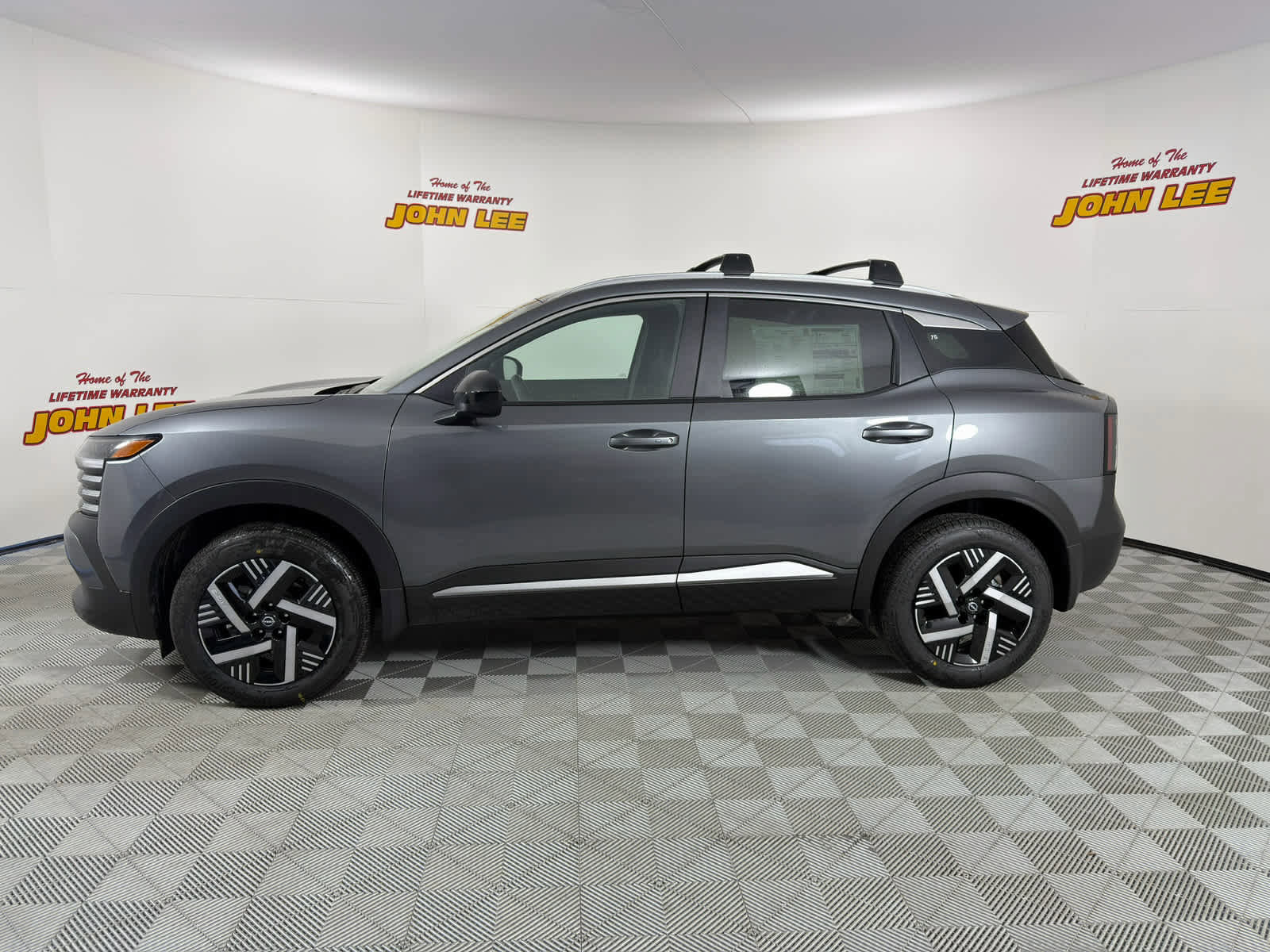 New 2026 Nissan Kicks SV w/ Cold Weather Package image 2