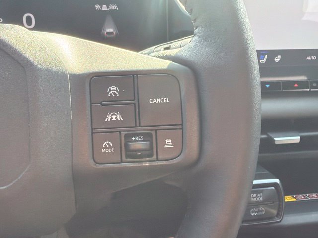 Used 2026 Toyota RAV4 XSE w/ Panoramic Sun Roof Package AWD/4WD image 17