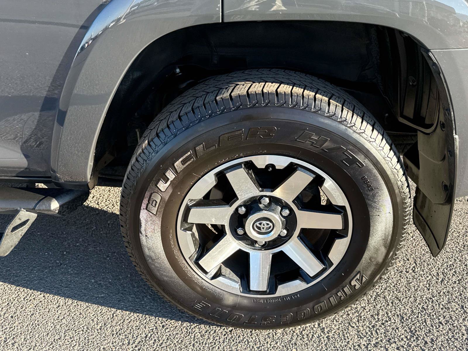 Used 2024 Toyota 4Runner TRD Off-Road Premium w/ Moonroof Package AWD/4WD image 7