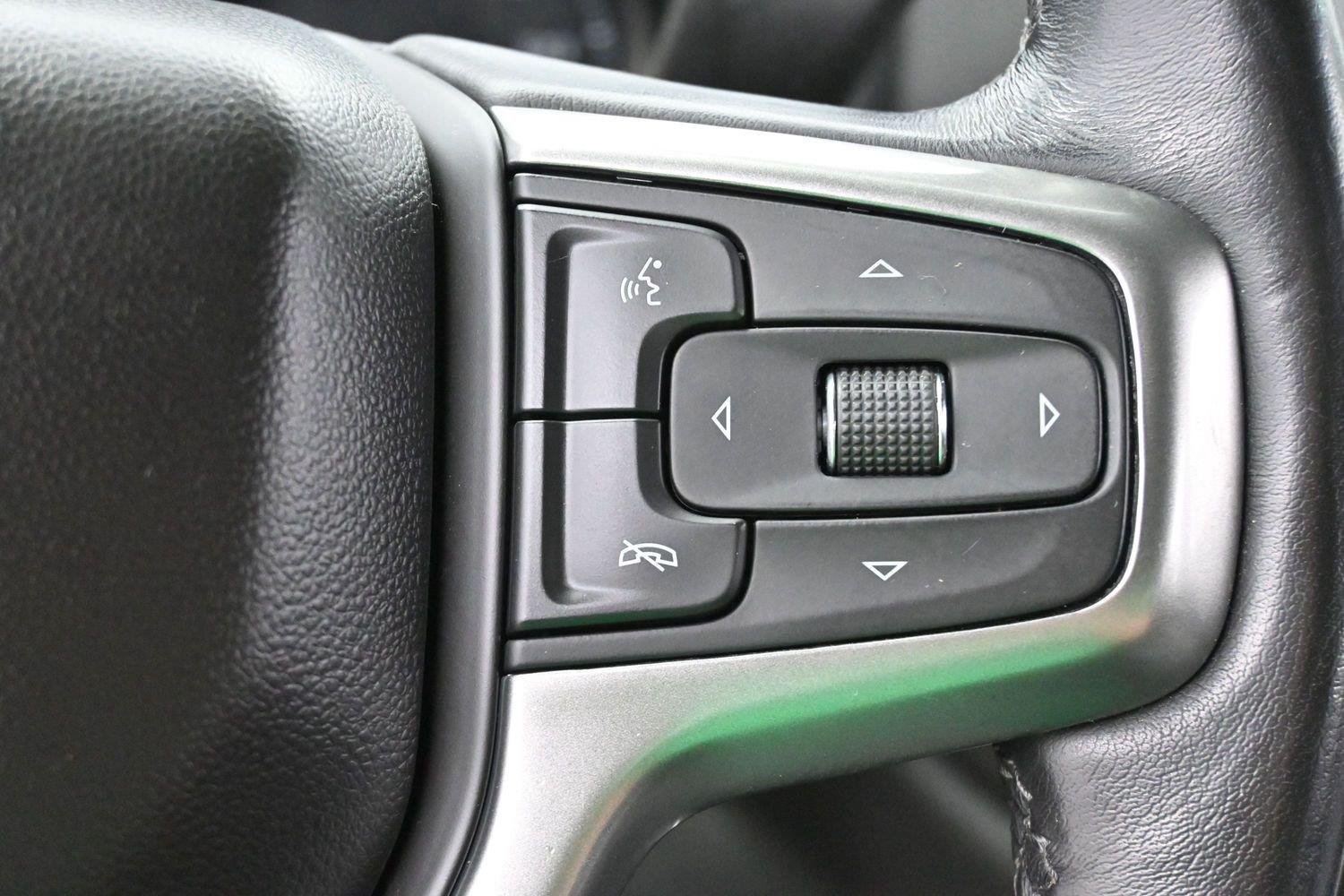 Used 2021 Chevrolet Silverado 1500 RST AWD/4WD image 19